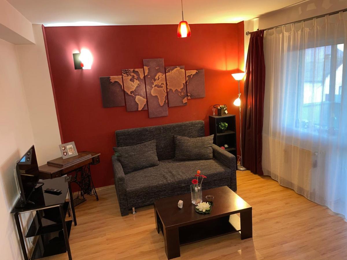 Motorway Alfa Apartament Apartment Arad Exterior photo